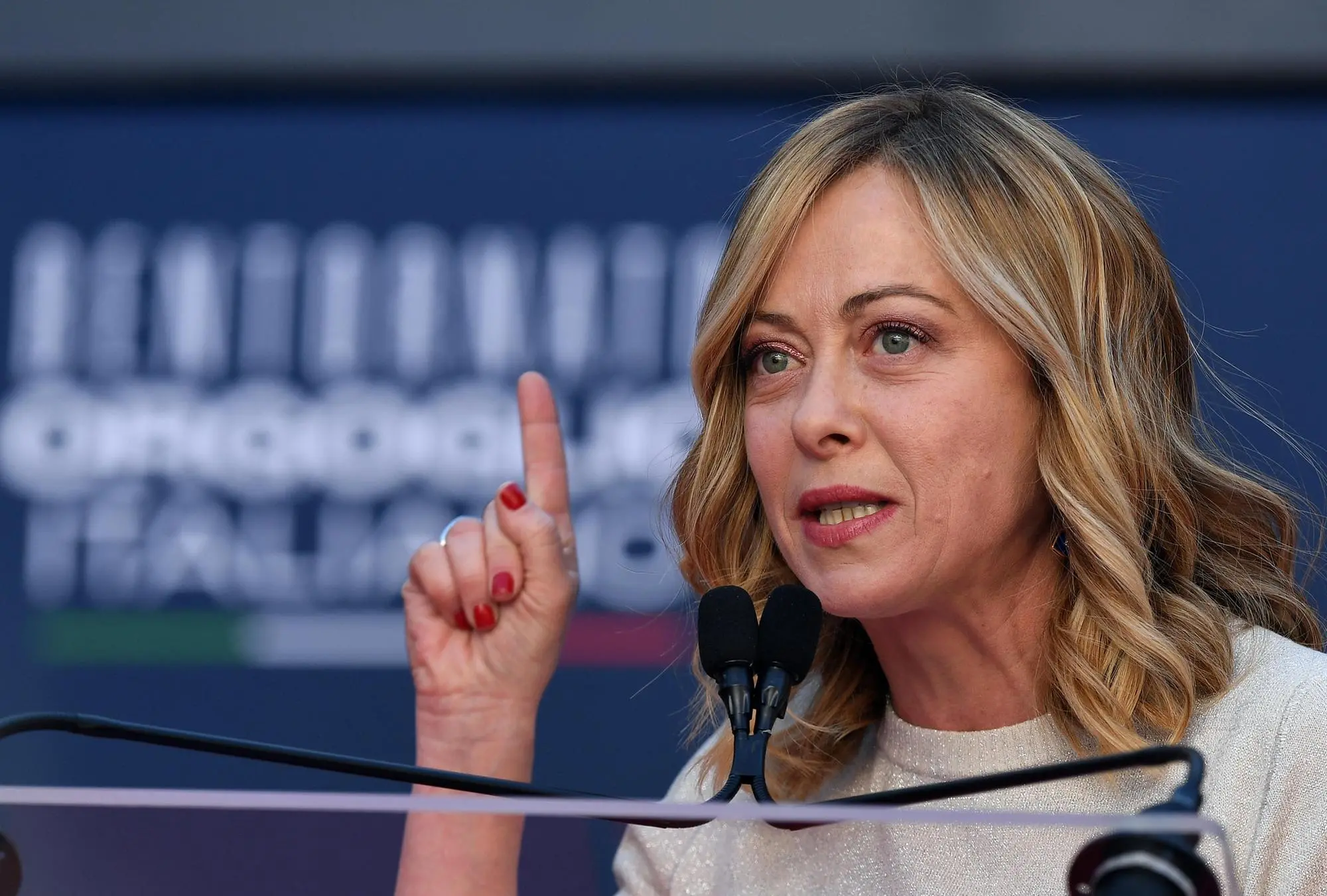 Meloni Chiude Atreju: «Cara Schlein Non Serve Insultare, Vi Manca Coraggio»