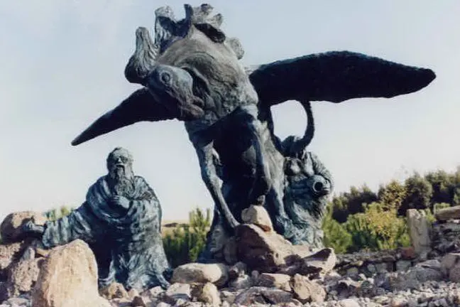 Una delle sculture del parco artistico Argiolas a Dolianova