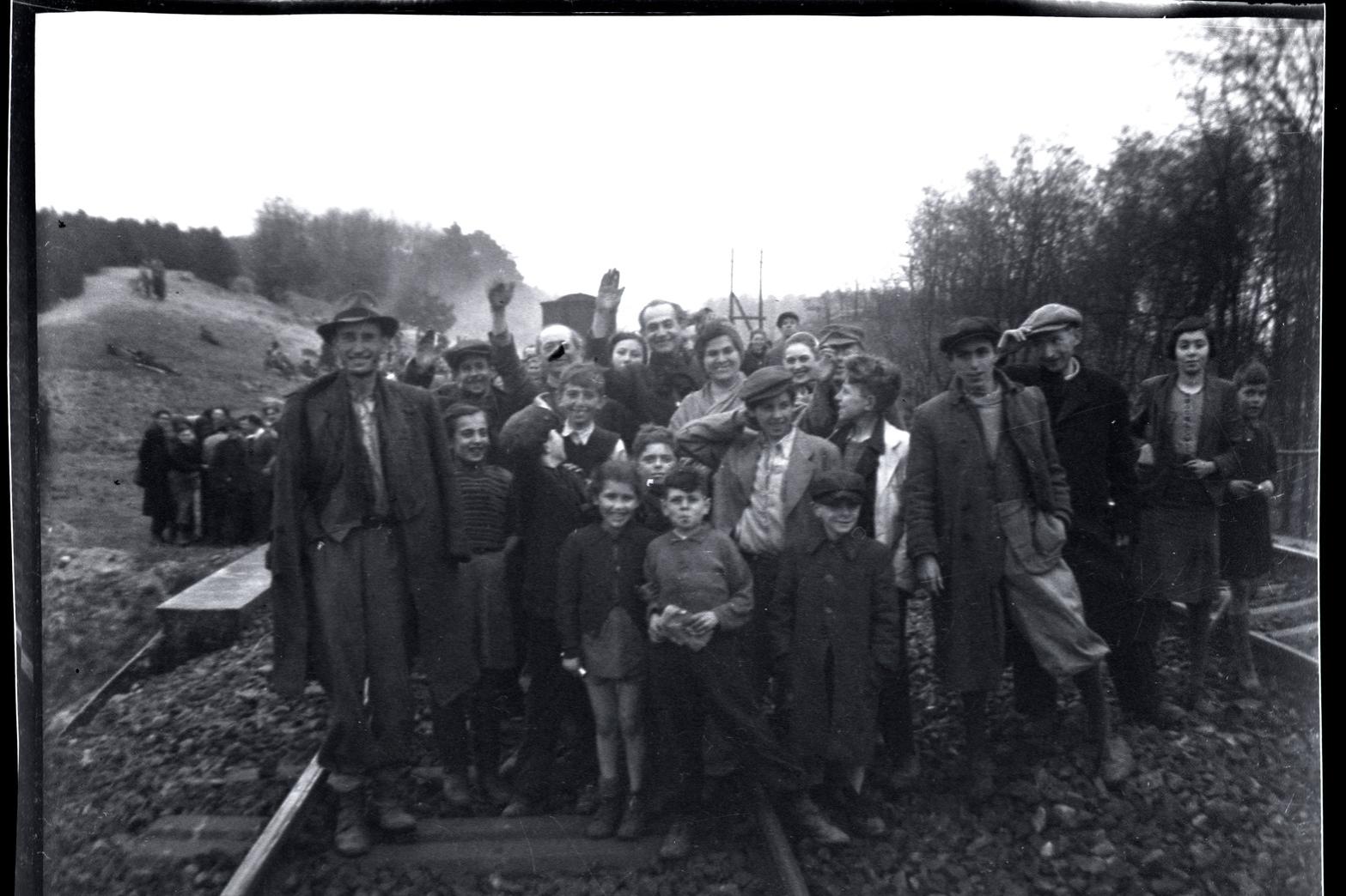 Il lager, il treno con 2.500 deportati e la liberazione: così finì l’incubo per la sarda ebrea Vittorina Mariani