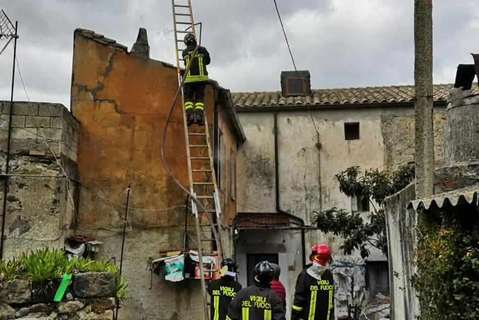 L'intervento a Orroli (Foto Vigili del fuoco)