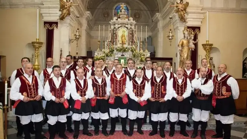https://immagini.unionesarda.it/version/c:Y2ZmNGE2NmYtZjA5Mi00:ZWM2N2ZjY2YtNDNhOC00/image.webp?f=16:9