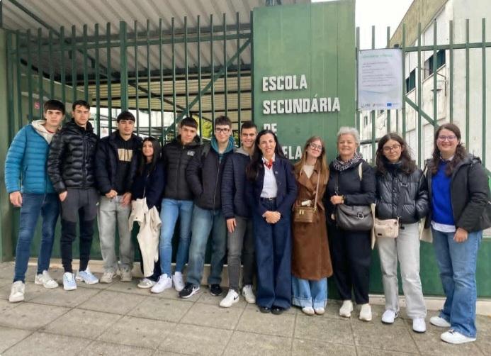 Macomer, gli studenti in viaggio Erasmus a Porto