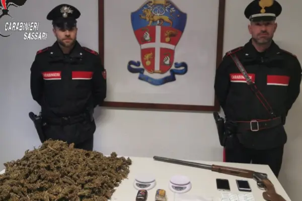 Il materiale sequestrato