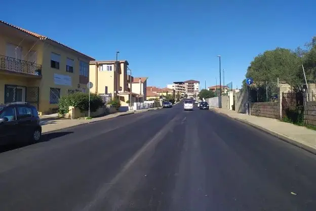 Una strada di Olbia (foto Hub.Mat)