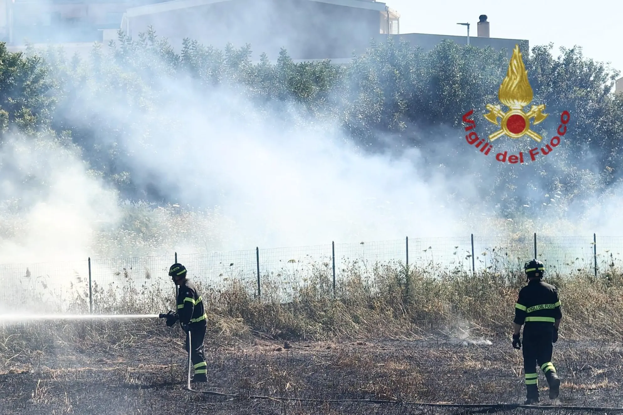 Vigili del fuoco in azione a Quartu