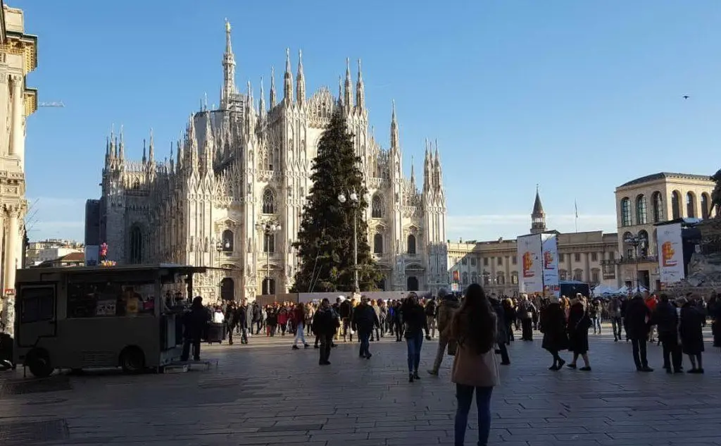 La centralissima Piazza Duomo