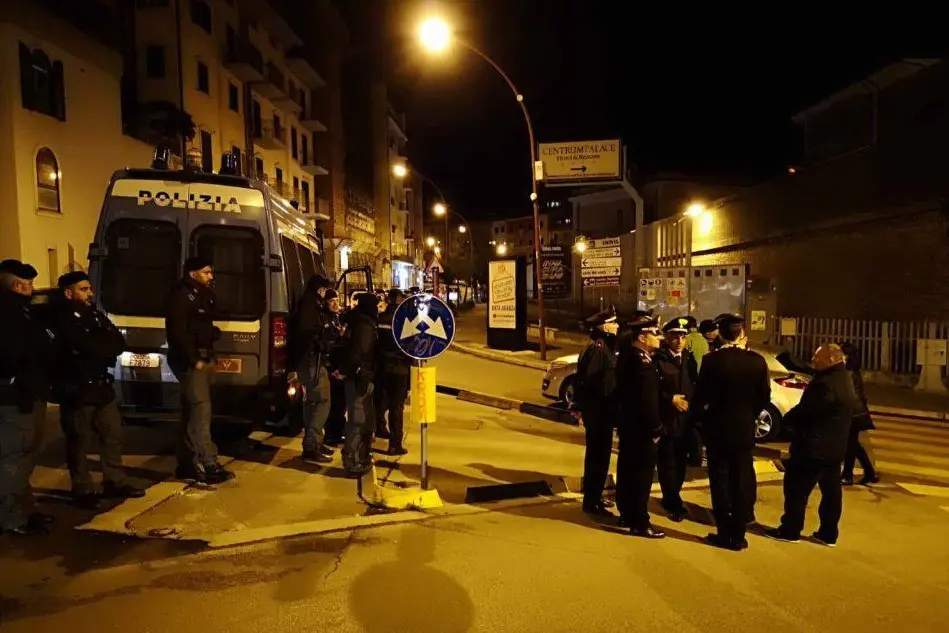 L'esterno del carcere (Ansa)