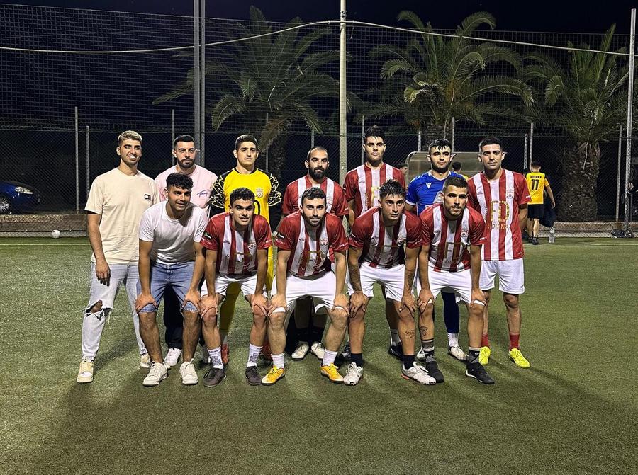 Nove giovani calciatori rilanciano la “Siammer cup”