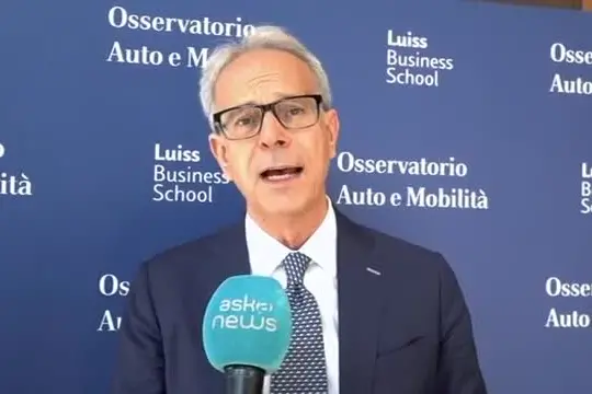 Orecchini (Luiss Business School): in Italia tante regole sulle auto in città