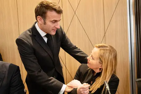 Macron e Meloni (Ansa)