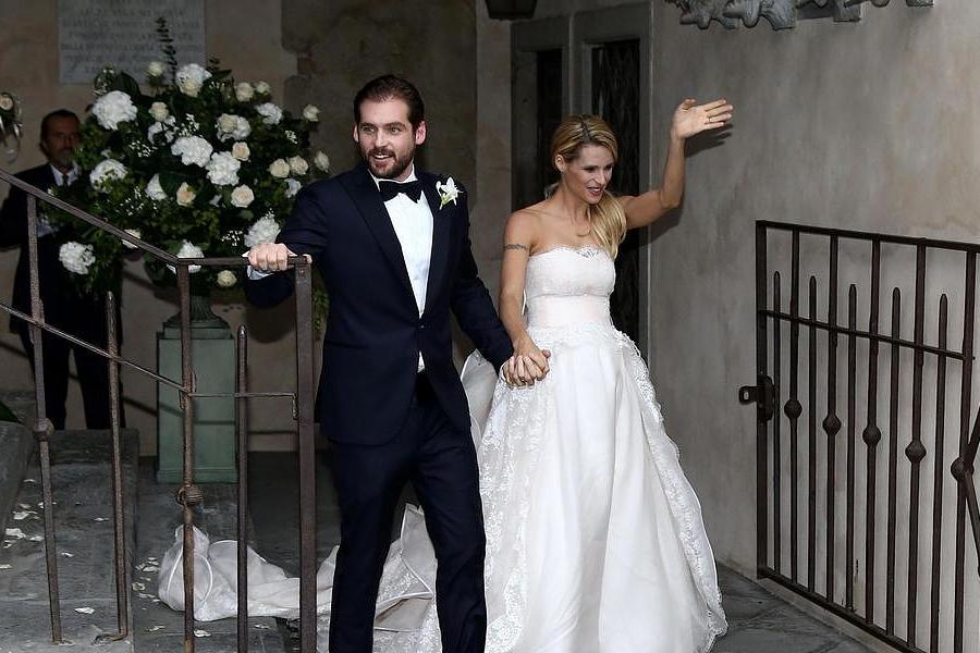 Tomaso Trussardi e Michelle Hunziker nel giorno del loro matrimonio (Ansa)