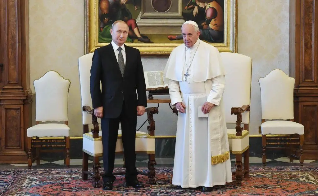 Il presidente russo è in Italia dove ha incontrato il Pontefice