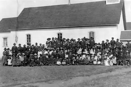 Una comunità di nativi (Ansa)