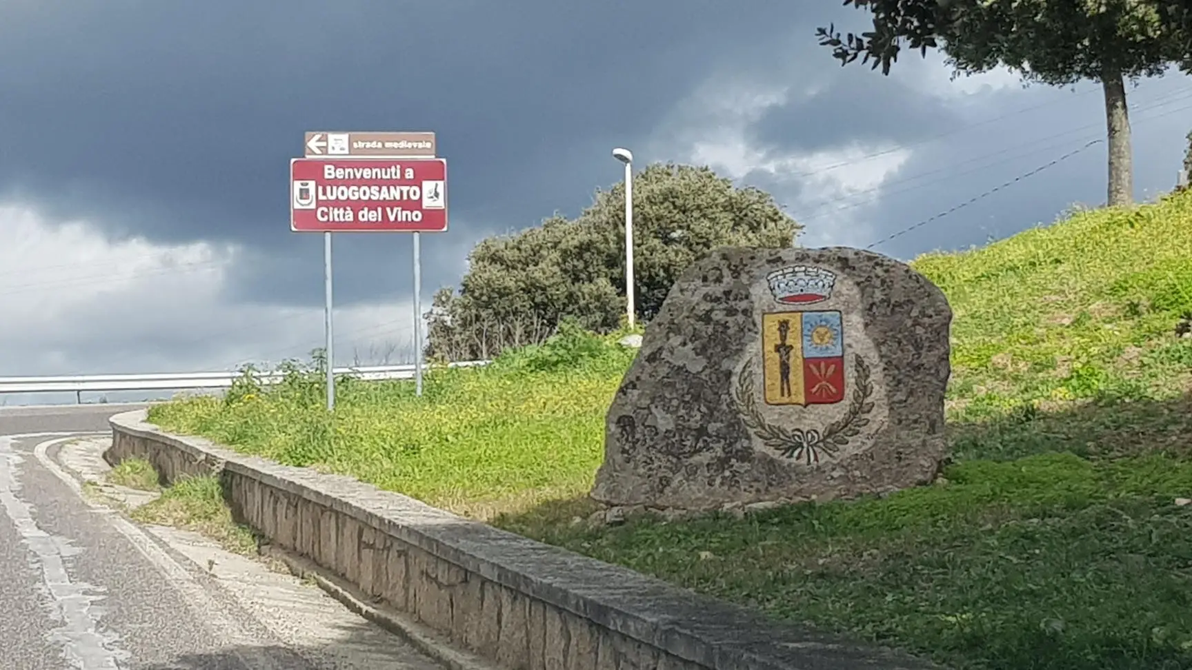 https://immagini.unionesarda.it/version/c:YTI2YWNmOTItZGI5ZC00:MzBjMzIyODYtNmNkMC00/image.webp?f=16:9