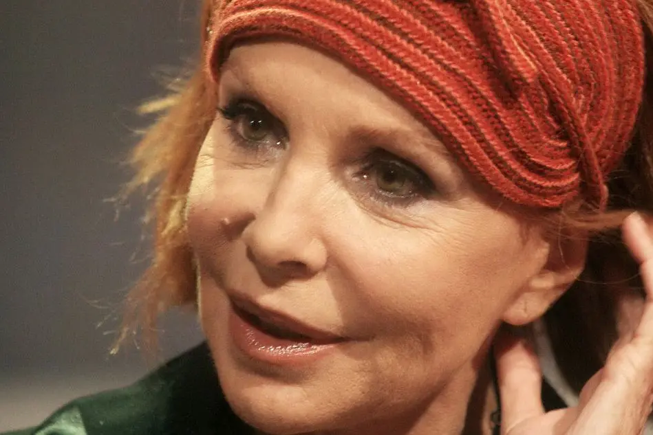 Muore, dopo 16 anni di lotta contro il cancro, Marina Ripa di Meana