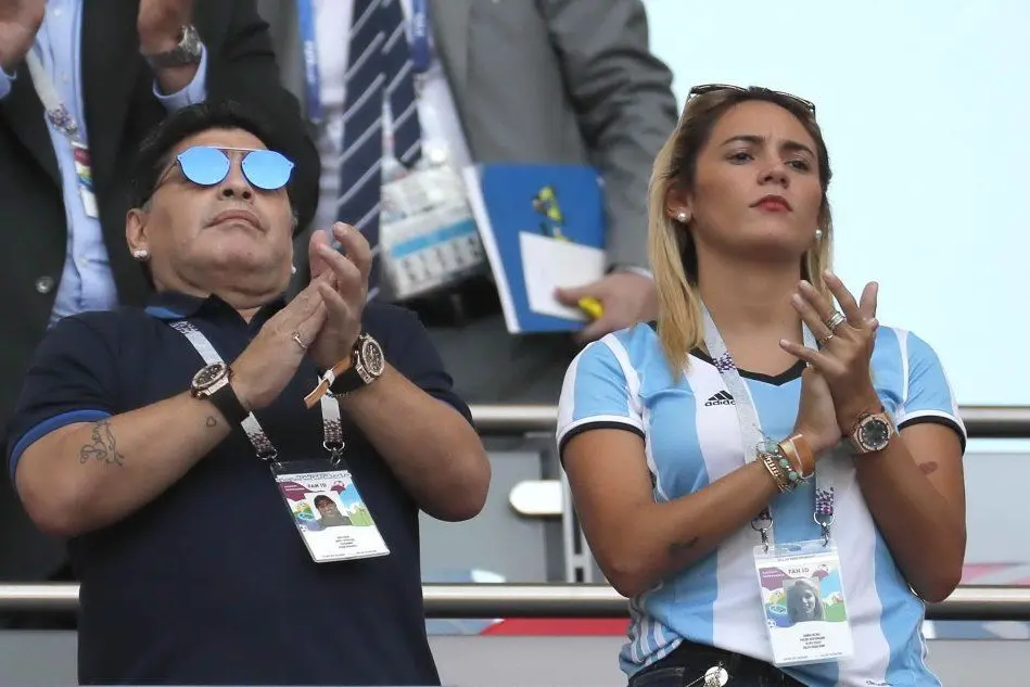 Maradona-Oliva (Ansa)