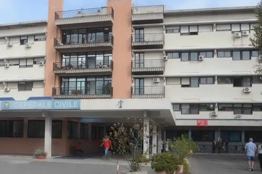 L'ospedale civile di Alghero (archivio L'Unione Sarda)