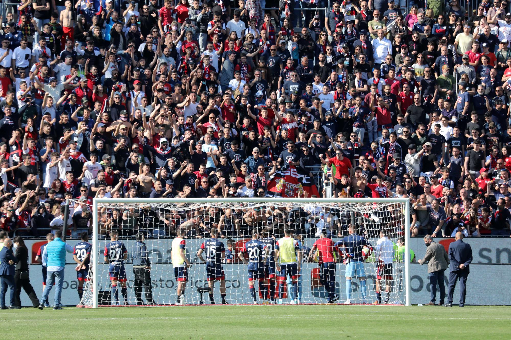 Cagliari Calcio, un’offerta per rilevare la società