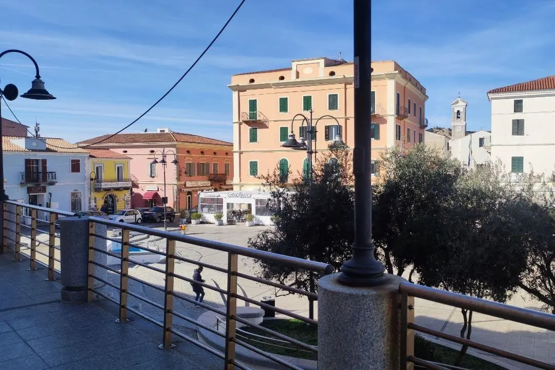 Santa Teresa Gallura, piazza Vittorio Emanuele I (Foto Ronchi)