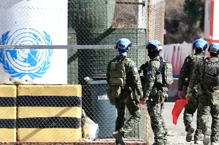 Soldati italiani in Medioriente (Ansa)