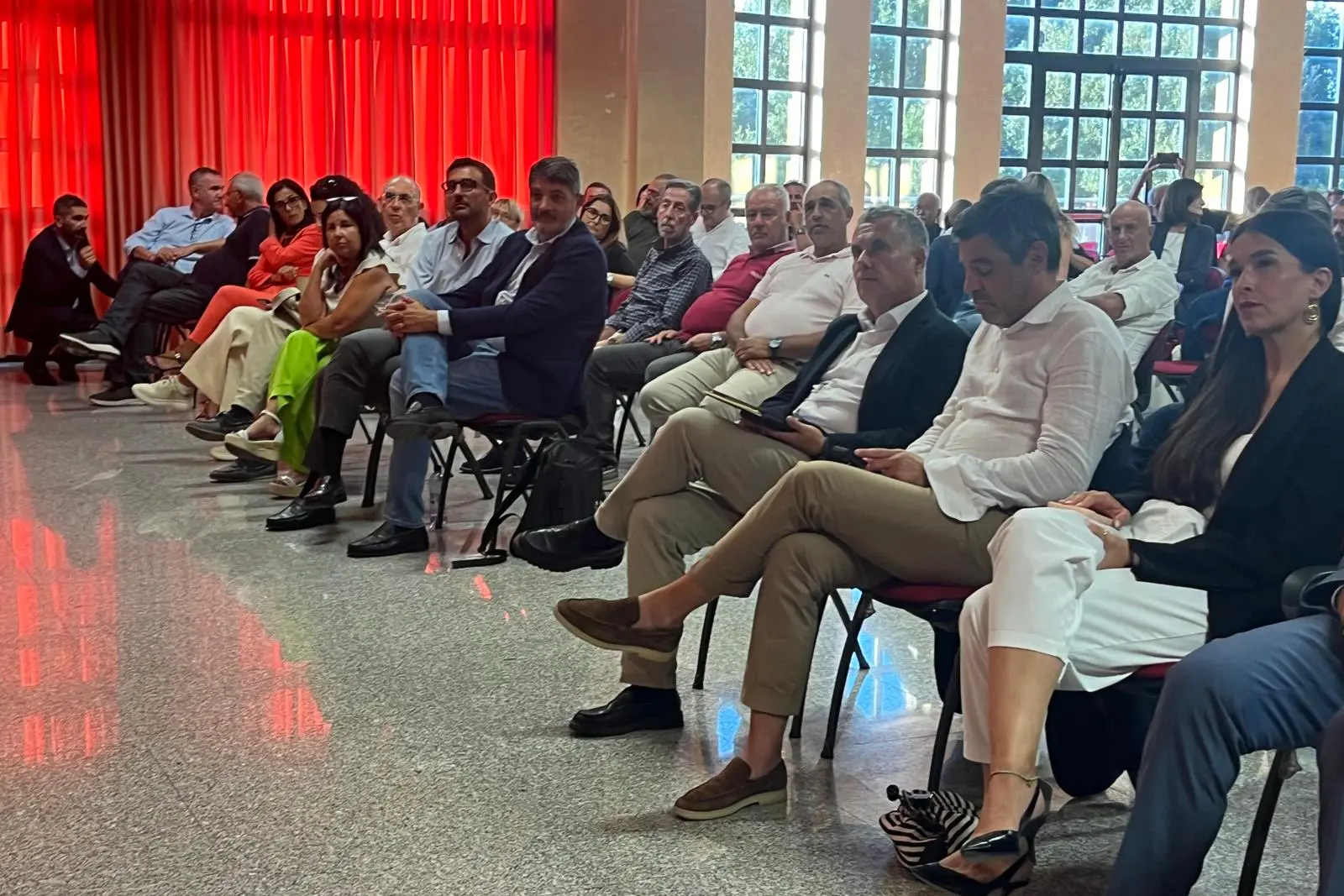 L'assemblea del Pd a Tramatza