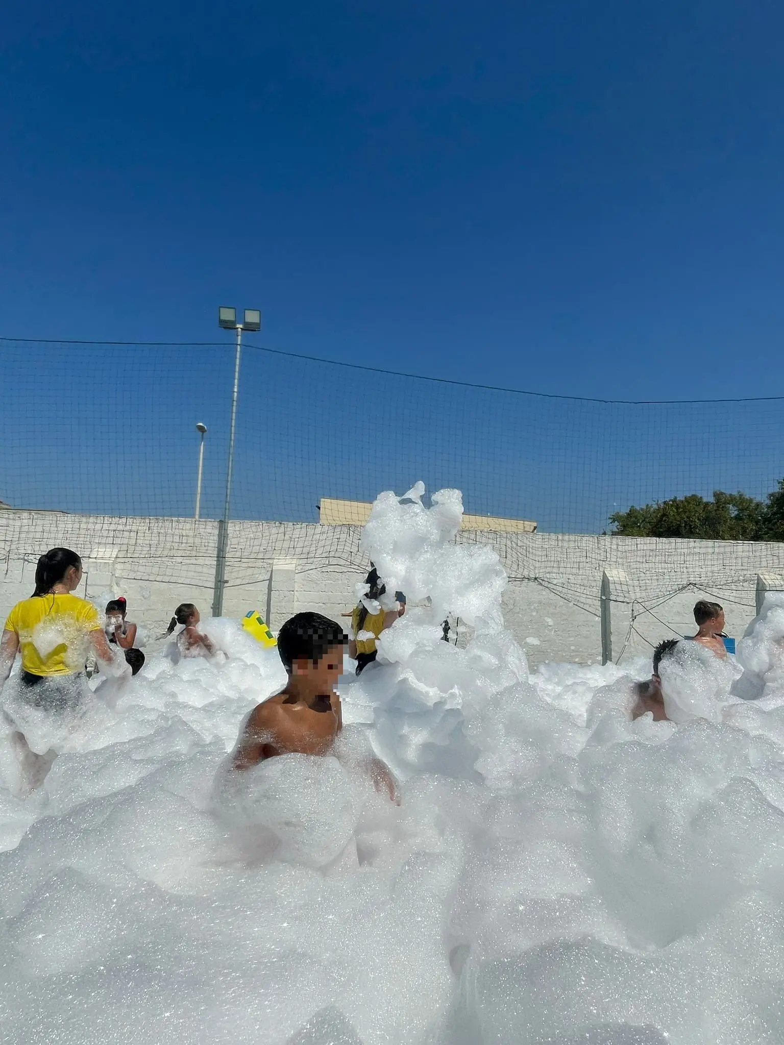 Schiuma day, una delle giornate a tema del Summer Sport a Selargius (foto Asd Bollicine)