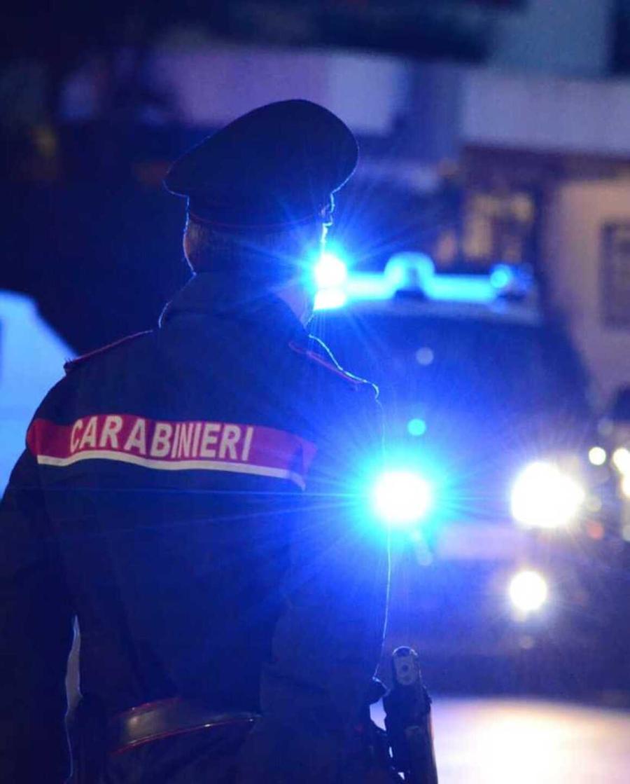 Colpito al collo da una coltellata, aggressore denunciato