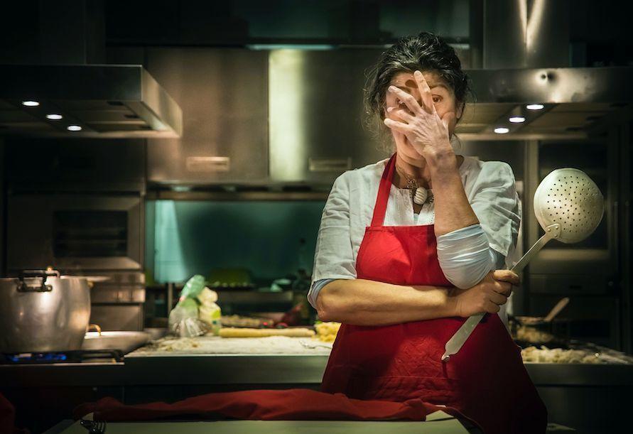 “Cibo angelico”, oggi lo spettacolo di Mariella Fabbris