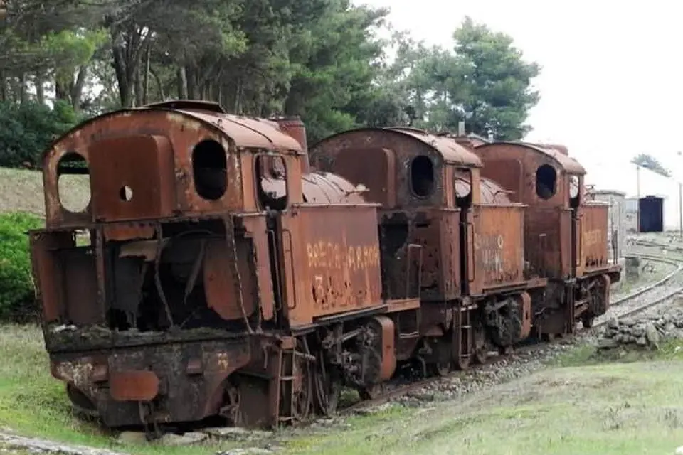 La vecchia locomotiva (foto Sirigu)