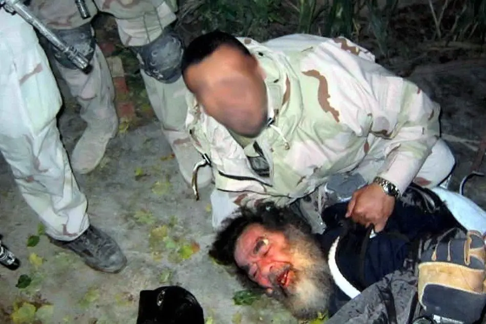 #AccaddeOggi: 13 dicembre 2003, viene catturato l'ex presidente iracheno Saddam Hussein