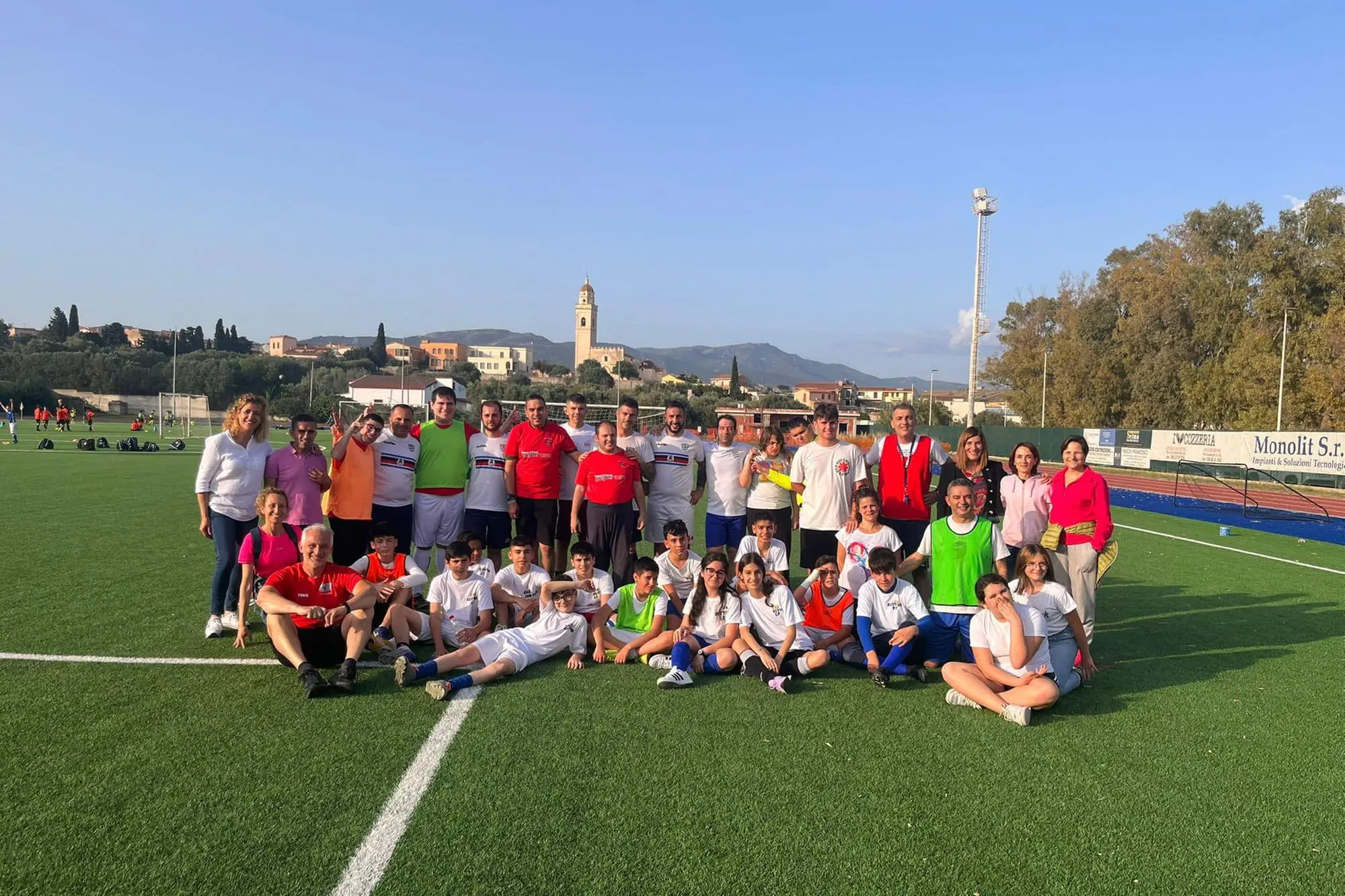 Sindaco, genitori e amici, tutti in campo con i ragazzi speciali (foto Serreli)