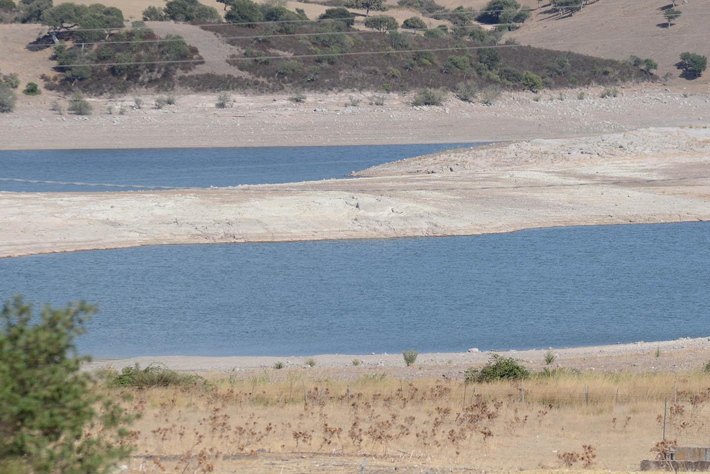 Tra siccità e caldo, anche in Sardegna i rischi per le scorte idriche