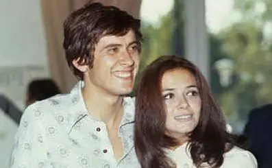 Con l'ex moglie, Laura Efrikian (tutte le foto sono Instagram e Archivio L'Unione Sarda)