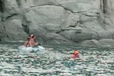 Un adulto e tre bambini in difficoltà a Cala Sirena, interviene la Guardia Costiera