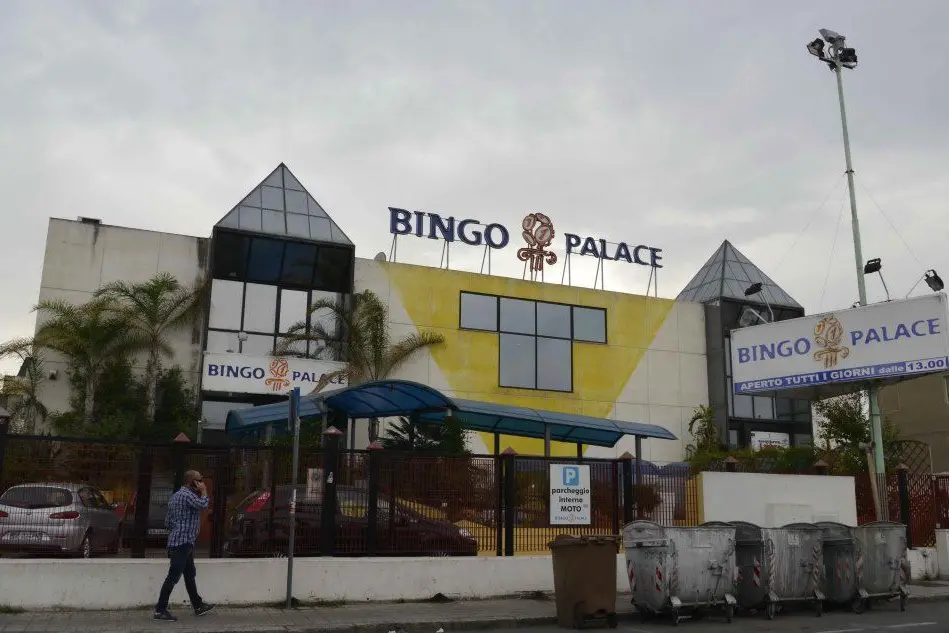 Il Bingo Palace di via Calamattia