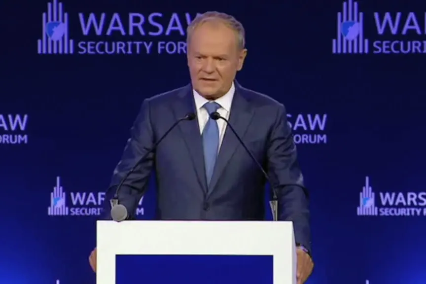 Polonia, Tusk: la Russia vuole distruggere la sicurezza in Europa
