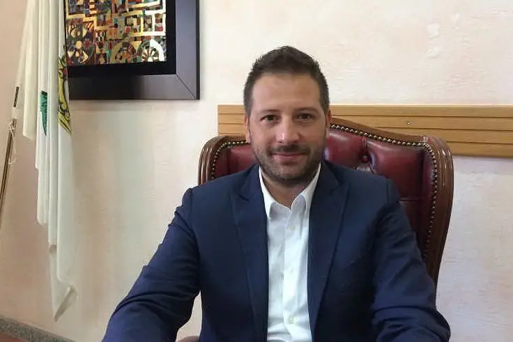 Il sindaco Roberto Ragnedda (foto ufficio stampa Comune di Arzachena)