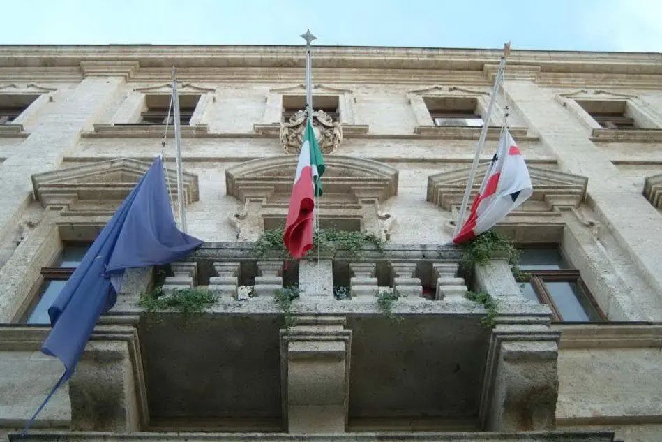 Il municipio di Sassari (Archivio L'Unione Sarda - Calvi)