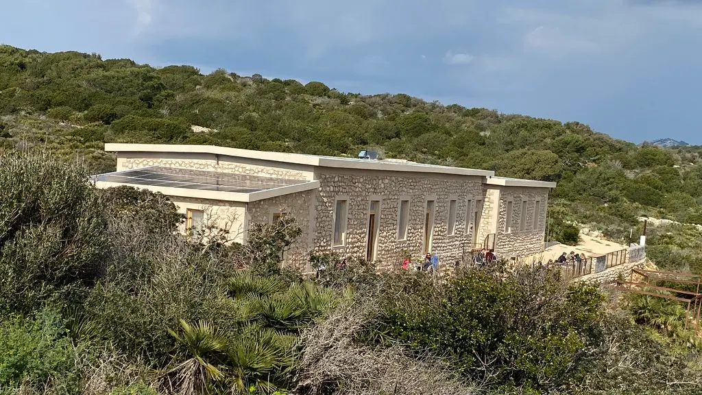 https://immagini.unionesarda.it/version/c:YTU4NGFmZTItOTAwMS00:YjVmMzIzNDgtNWFmZi00/image.webp?f=16:9
