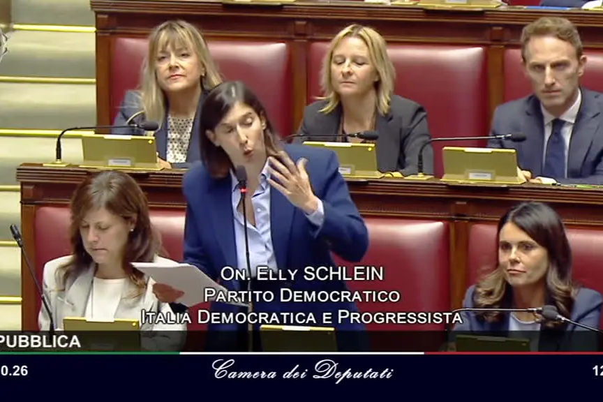 Schlein: che avete fatto in 4 anni? Vi occupate solo di voi da mesi