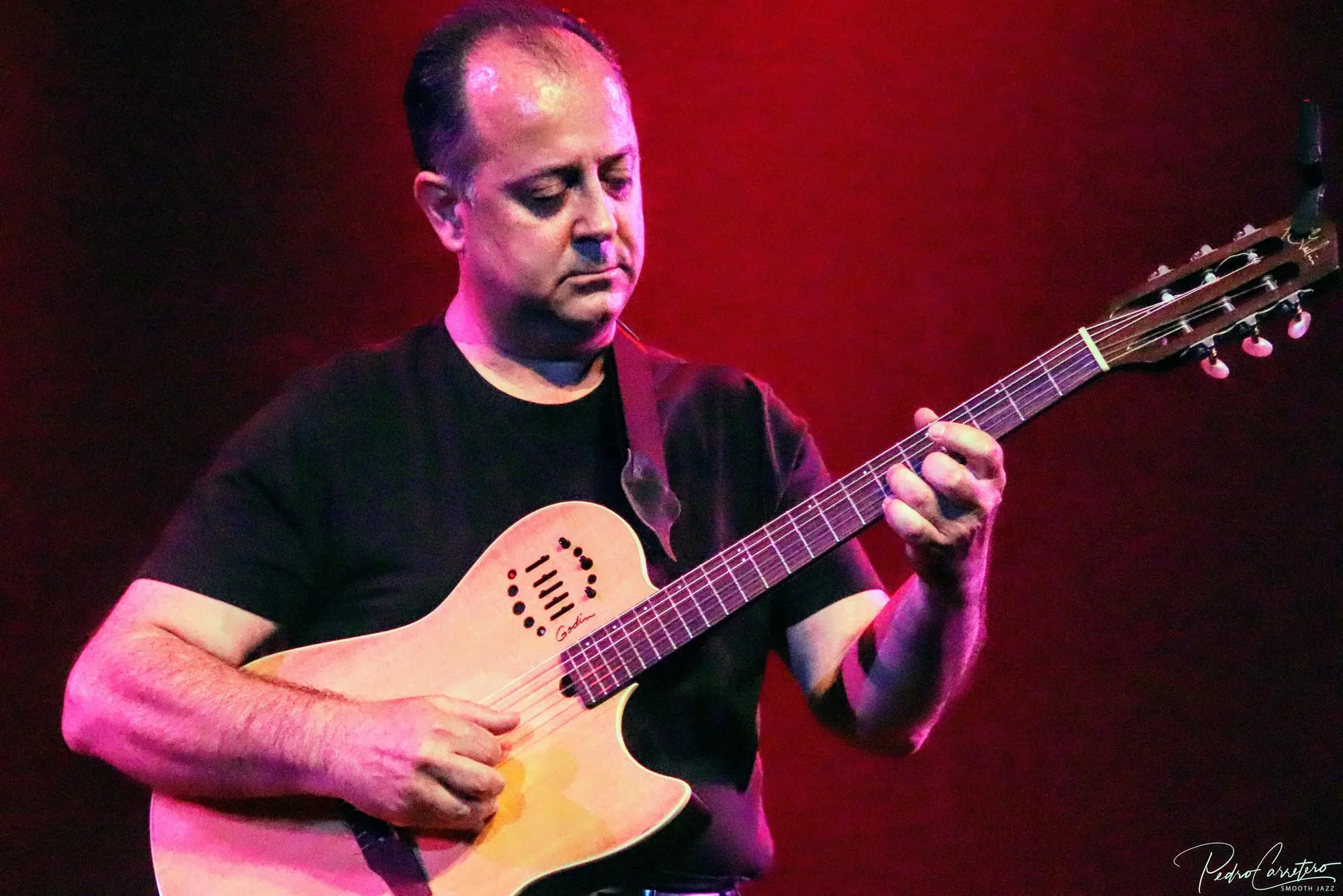 Roberto Tola