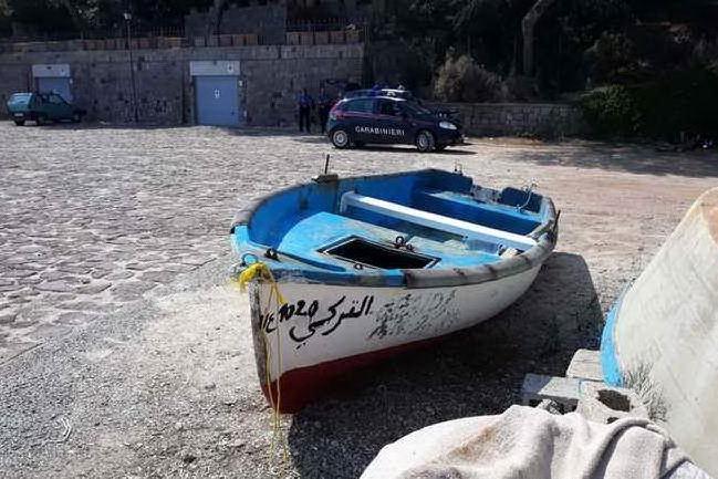 Migranti: nuovo sbarco nel sud Sardegna