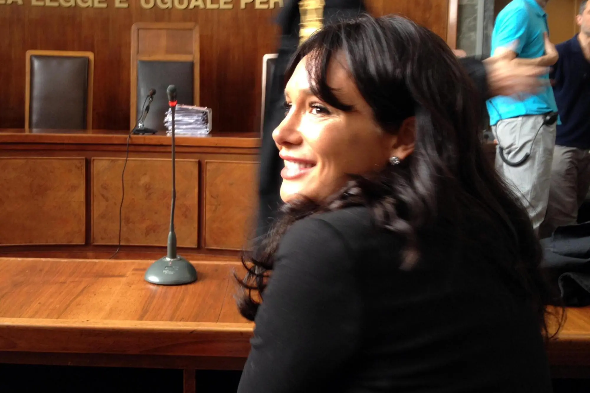 Nicole Minetti prima dell'udienza del processo sul caso Ruby (ANSA/ STEFANO PORTA)