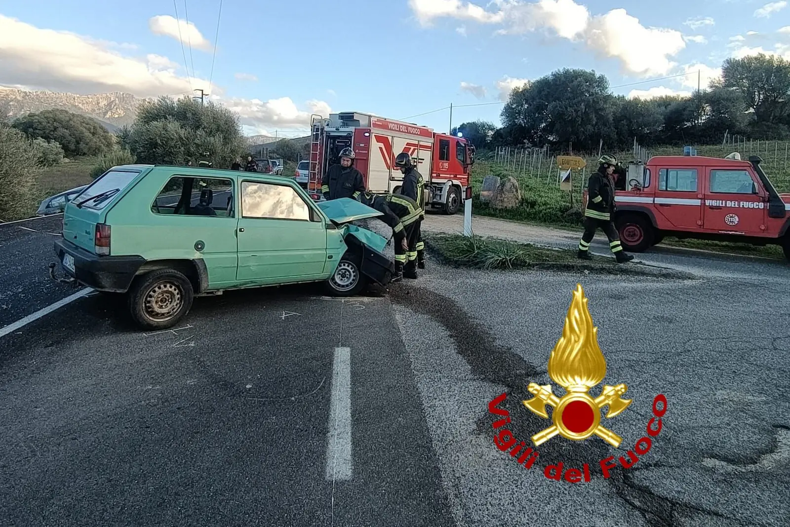 L'incidente (foto Vigili del fuoco)