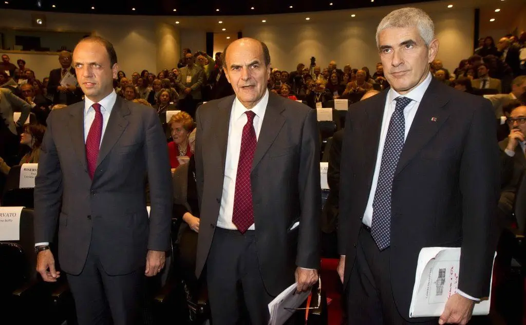 Alfano, Bersani e Casini, le tre facce del governo Monti (Ansa)