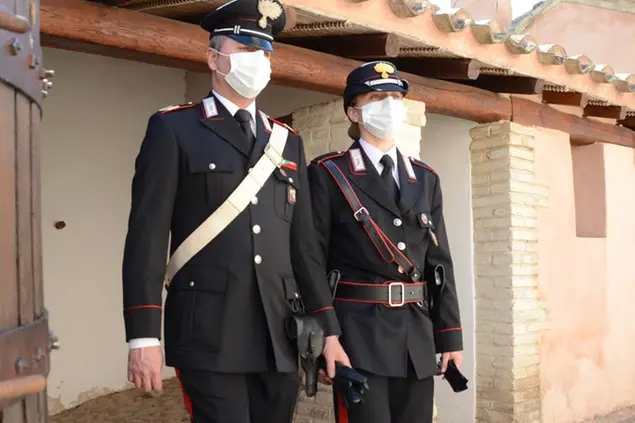 (foto carabinieri)