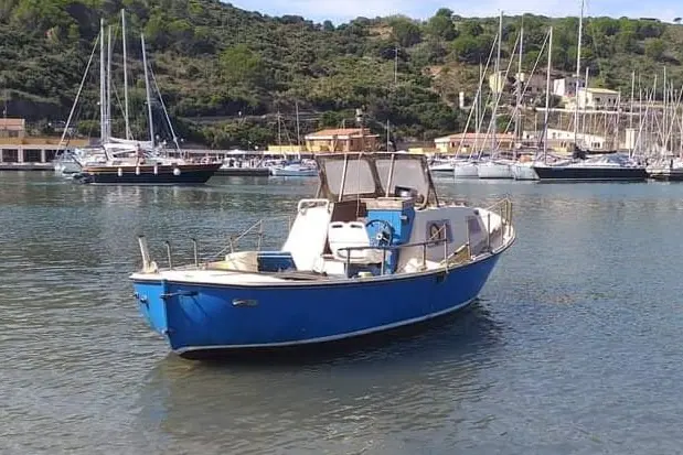La barca blu (Foto Tellini)