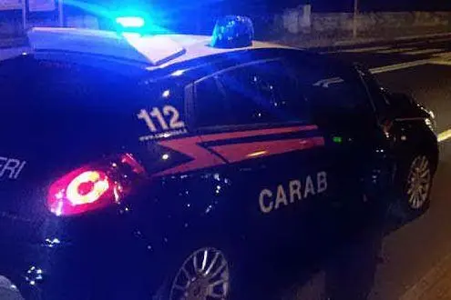 Un'auto dei carabinieri