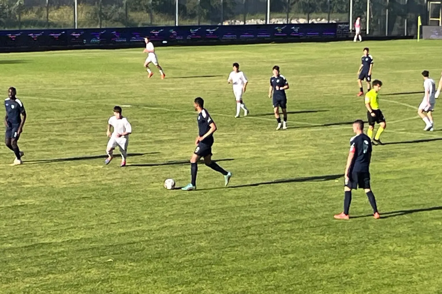 Marie-Sainte e Lucarelli nel torneo di beneficenza dell'Olbia (foto Ilenia Giagnoni)