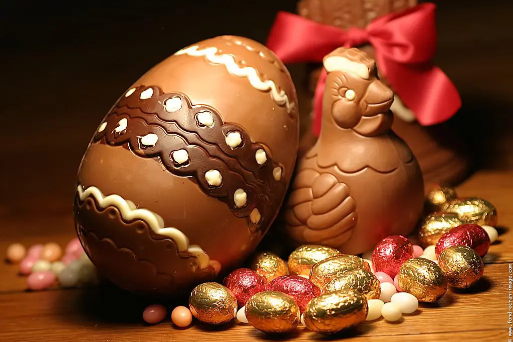 Uova di Pasqua e altri dolci di cioccolato (foto archivio)
